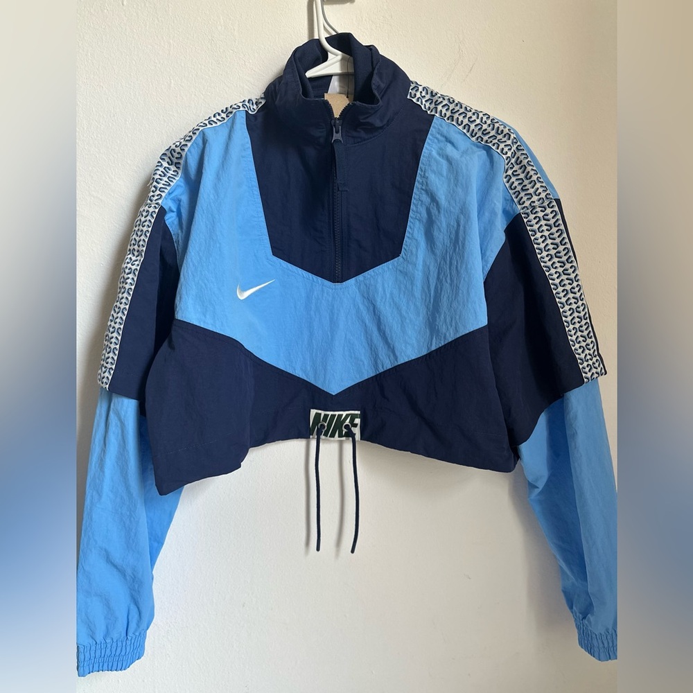 Nike luxe sportswear x United cropped women’s jacket brand new XS w tags